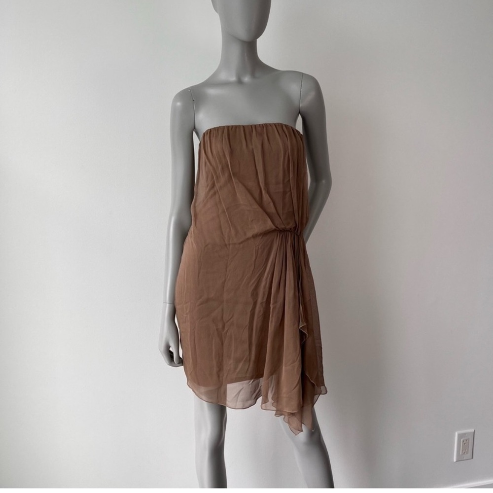 ALICE + OLIVIA| STRAPLESS SILK DRESS